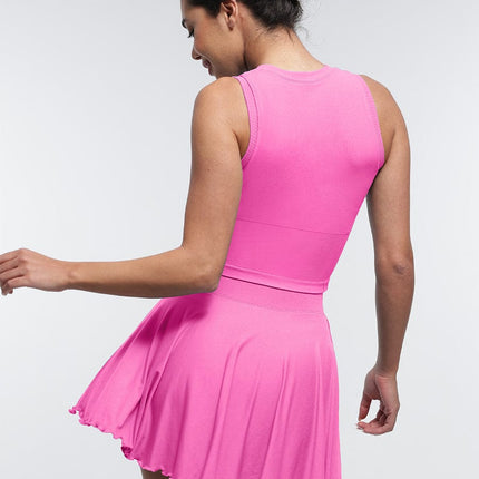 Wholesale Supportive Seamless Sports Top with Built-in Bra & Removable Cups.