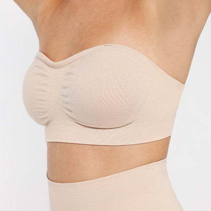 Wholesale Seamless Strapless Wireless Breast Support Bra with Removable Cup Pad.